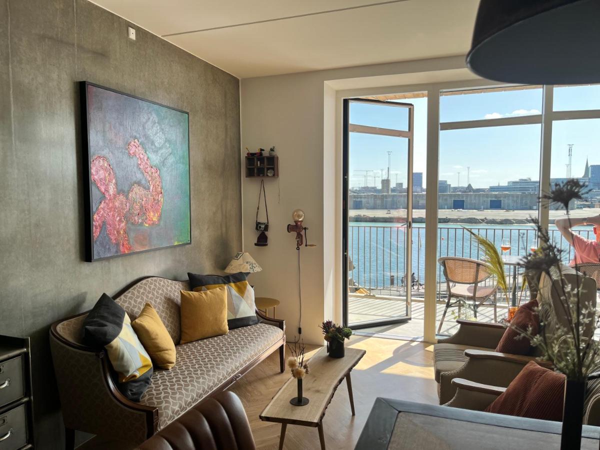 Apartment Directly To Seafront Of Bassin 7 With Big Balcony And Free Parking Århus Exterior foto